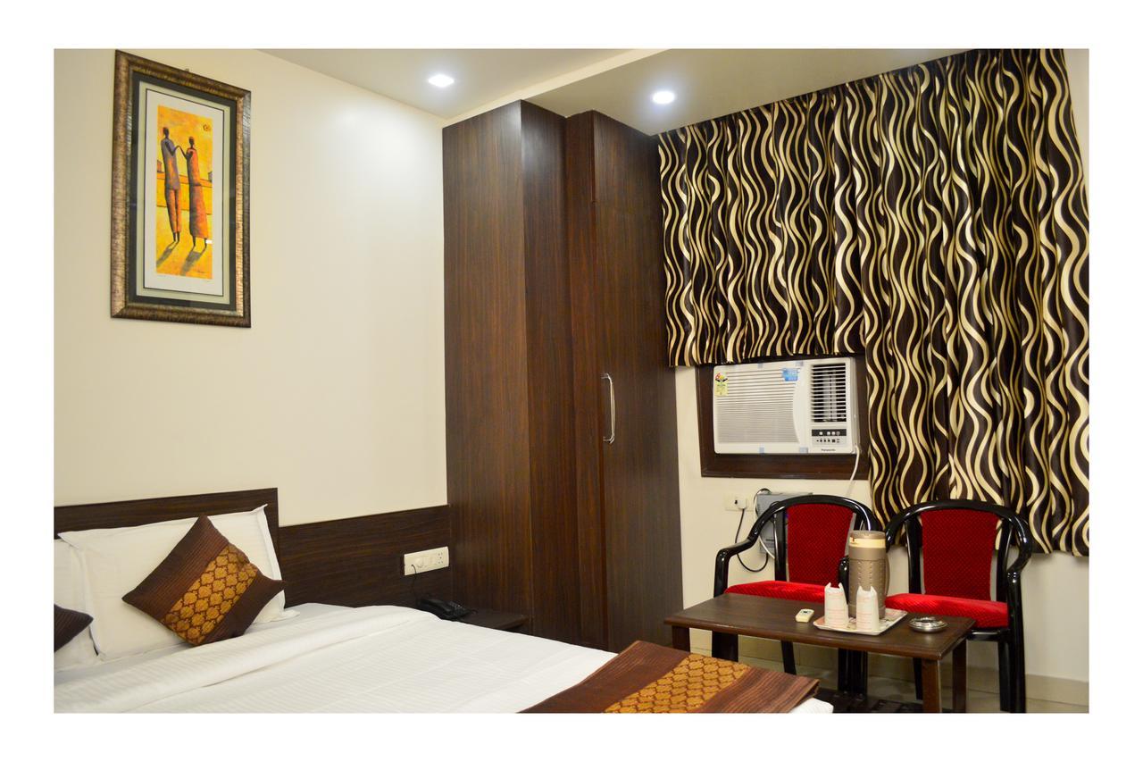 Hotel Abhinandan Inn Jaipur Extérieur photo