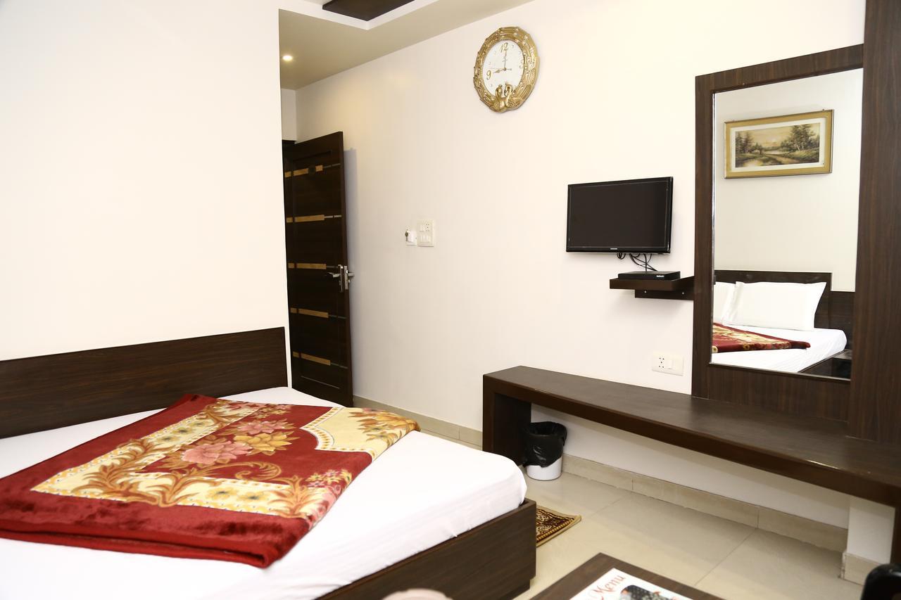 Hotel Abhinandan Inn Jaipur Extérieur photo