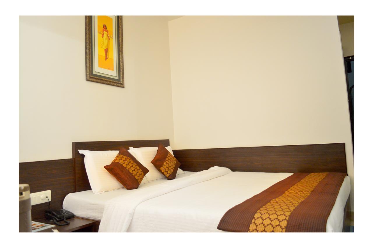 Hotel Abhinandan Inn Jaipur Extérieur photo